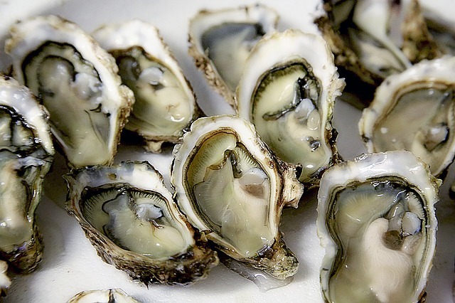 Garlic Baked Oyster Recipe: The perfect Valentine's Day oyster recipe for your sweetheart!