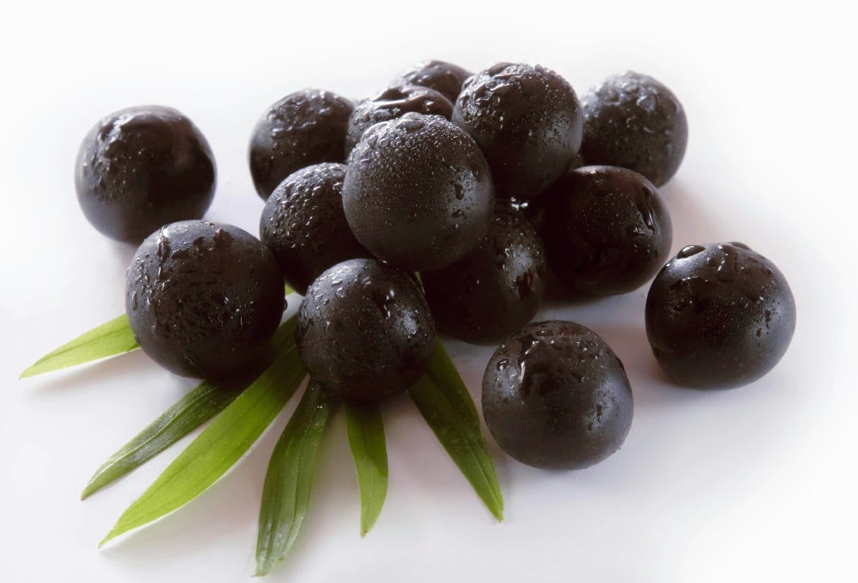 Acai berry juice as the source of antioxidant power in this recipe