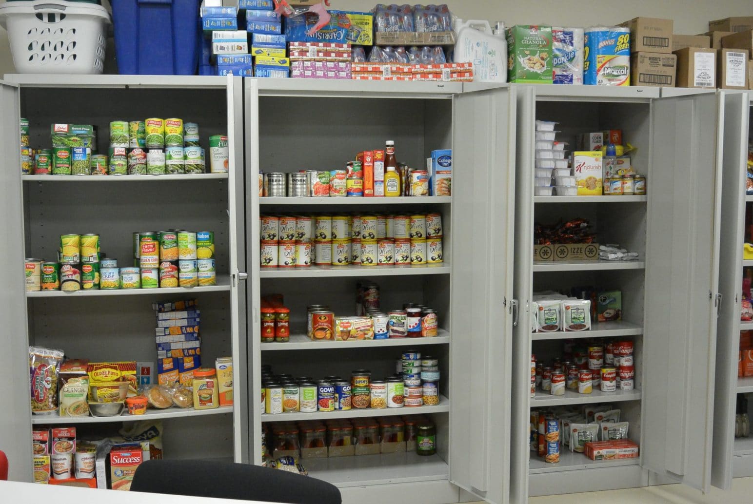 Convenience food to keep in your kitchen pantry for quick and easy recipes and quick and easy meals