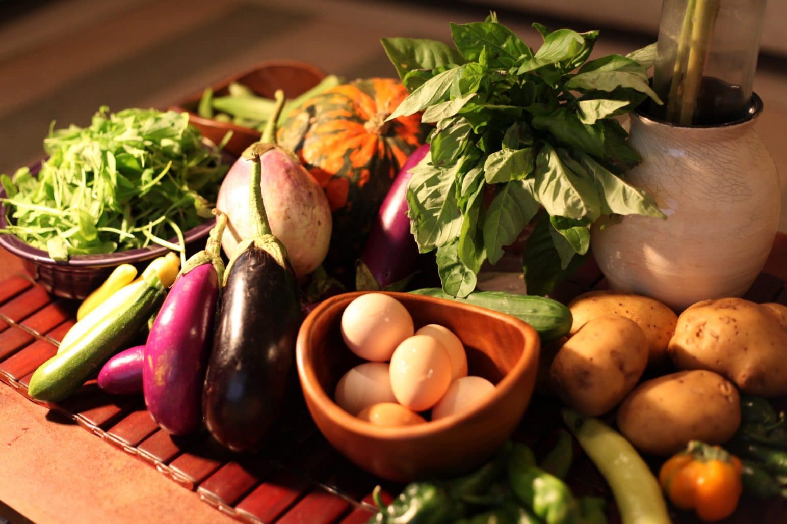 How to Pack a Green Lunch: Choosing Eco-Friendly Foods and Containers Is Key