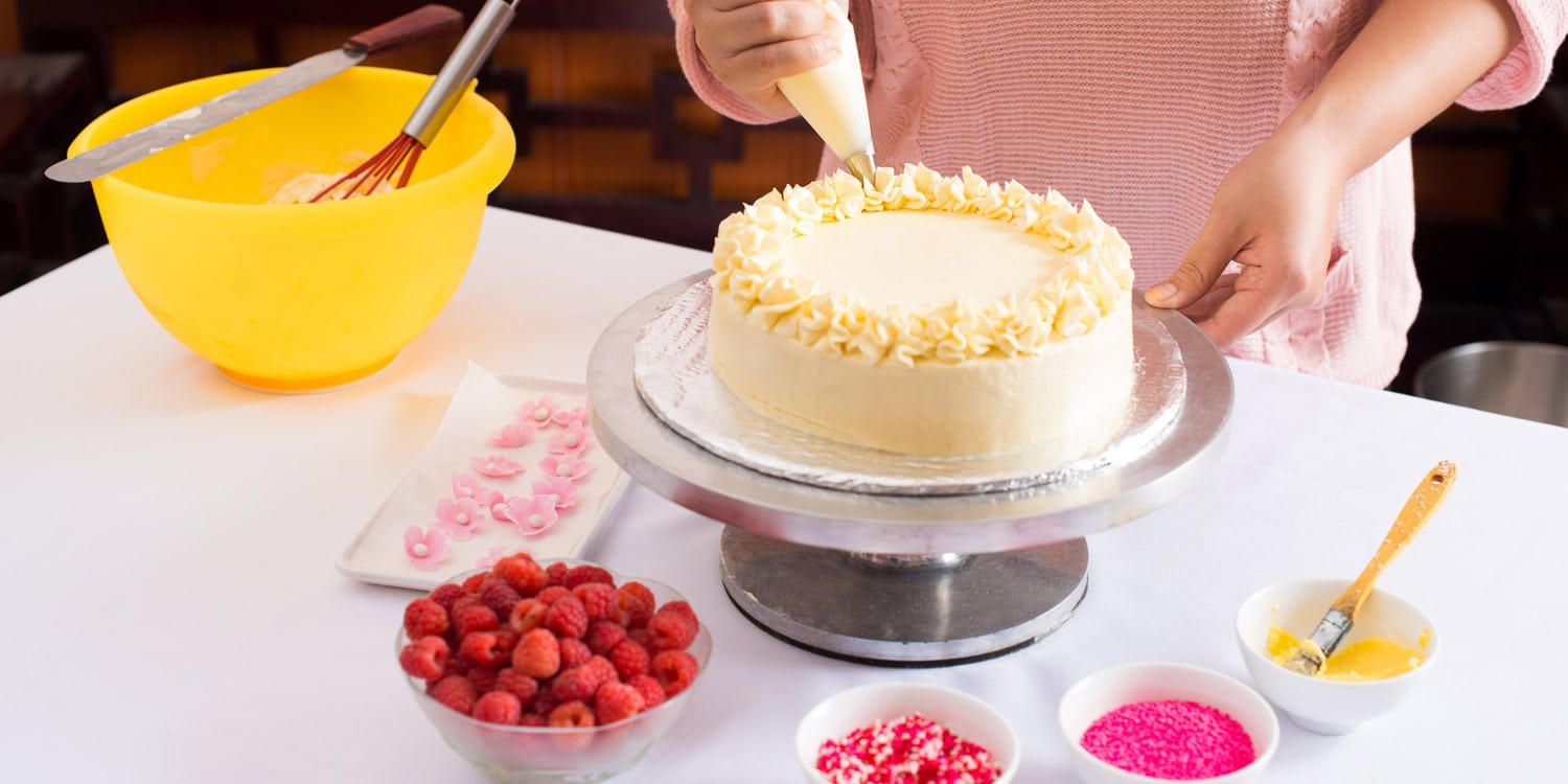 Defining Types of Cake Icing