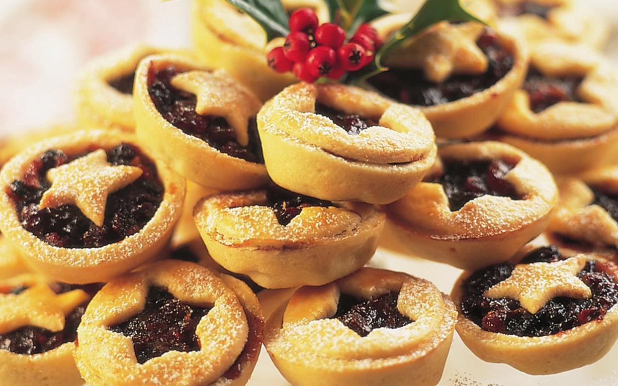 How to Prevent Mince Pies from Crumbling