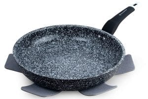 WaxonWare Non Stick Skillet With STONETEC