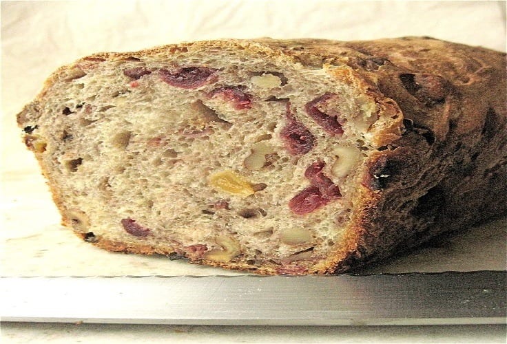 Make Your Summer Weekend More Interesting With Harvest Fruit Bread