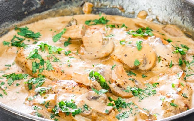 Chicken in Wine Sauce
