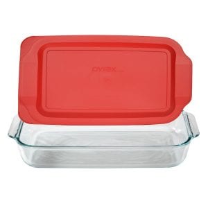 5 Best 9x13 Pans for your Kitchen Pyrex Basics 3 Quart Glass Oblong Baking Dish with Red Plastic Lid - 9 inch x 13 Inch Product Image