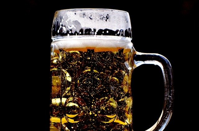 5 Best Beer Glasses for Your Kitchen
