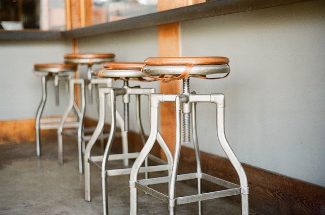 5 Best Metal Bar Stools for Your Kitchen