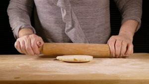 What Can You Use As A Rolling Pin Substitute