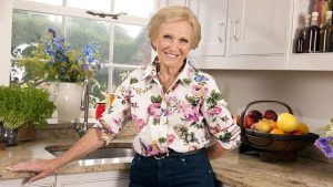 5 Best Mary Berry Cookbooks For Your Kitchen