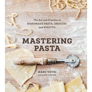 5 Best Pasta Cookbooks for your Kitchen