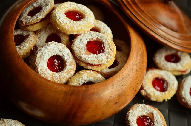 Get Ready for Christmas Ahead of Time by Baking Easy and Stress Free Cookies
