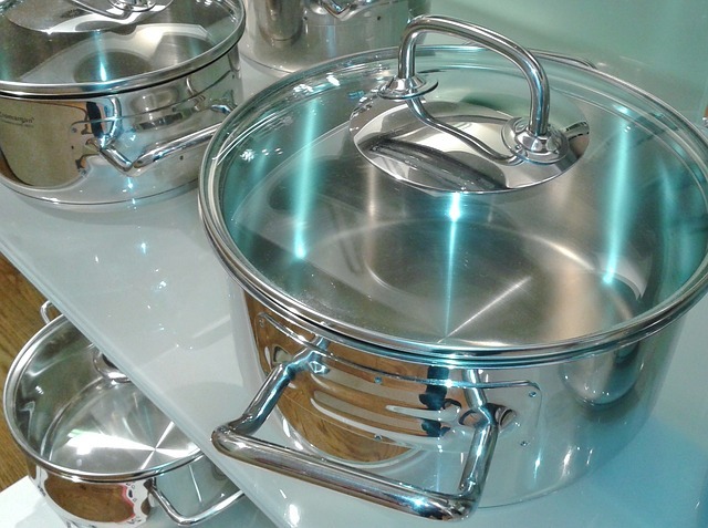 A Quick Guide to Cooking With Stainless Steel Cookware