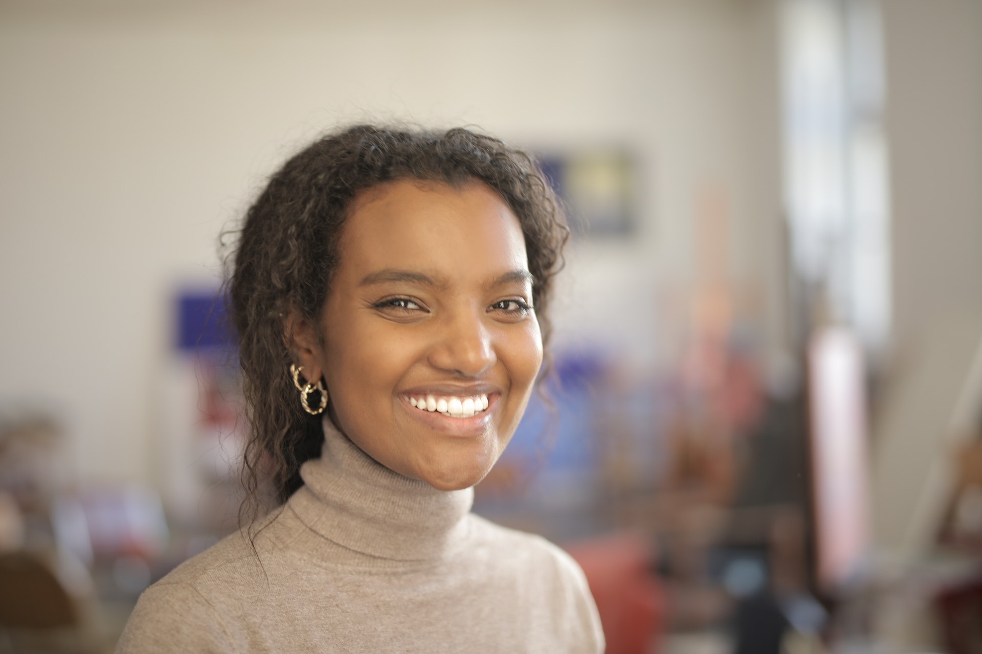 How to Find the Right Pair of Earrings for Any Occasion