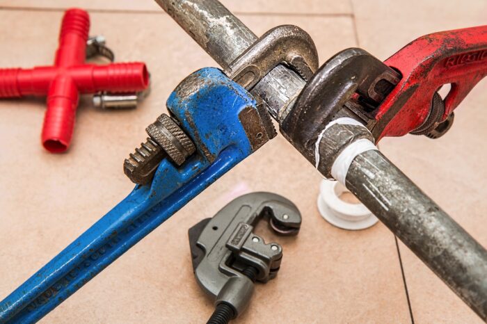 8 Fall Plumbing Tips for Commercial Properties plumbing, pipe, wrenches