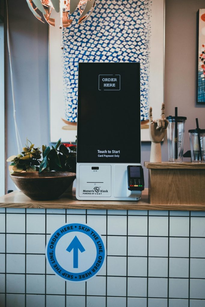 10 Restaurant Technology Solutions Every Restaurateur Should Consider