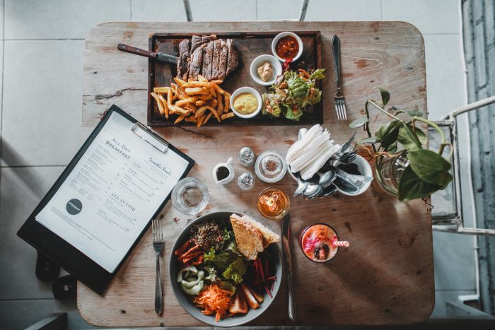 How Online Casino Lobbies Borrow the Logic of a Good Menu